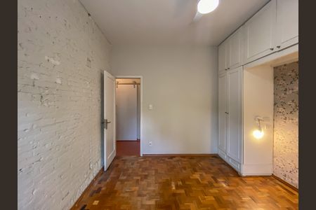 Casa à venda com 105m², 3 quartos e 2 vagas Casa à venda com 105m², 3 quartos e 2 vagasQuarto