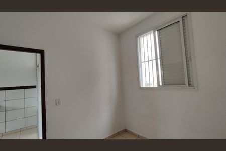 Quarto de casa para alugar com 1 quarto, 33m² em Jardim Lideranca, São Paulo