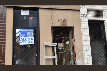 Casa para alugar com 33m², 1 quarto e sem vaga Casa para alugar com 33m², 1 quarto e sem vagaFachada
