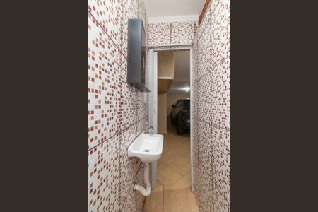 Casa à venda com 140m², 2 quartos e 2 vagasLavabo 2