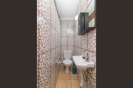 Casa à venda com 140m², 2 quartos e 2 vagasLavabo 2