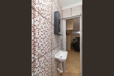 Casa à venda com 140m², 2 quartos e 2 vagasLavabo 2