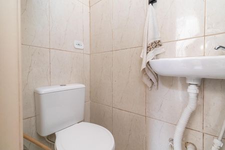 Casa à venda com 140m², 2 quartos e 2 vagasLavabo 1