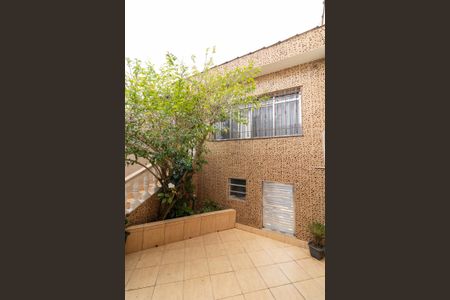 Casa à venda com 140m², 2 quartos e 2 vagasFachada