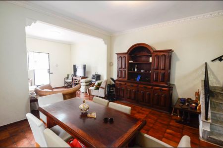 Sala de casa à venda com 3 quartos, 220m² em Vila Isabel, Rio de Janeiro