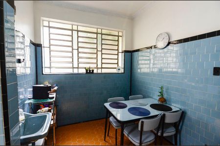 Casa à venda com 220m², 3 quartos e 1 vagaCopa