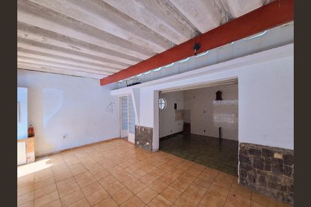 Casa à venda com 70m², 2 quartos e 1 vaga Casa à venda com 70m², 2 quartos e 1 vagaGaragem