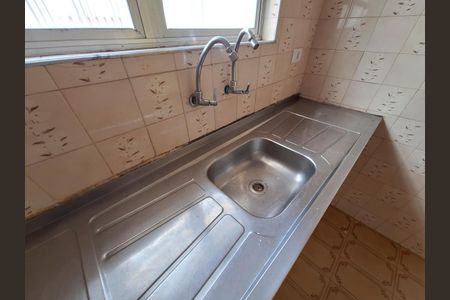 Casa à venda com 70m², 2 quartos e 1 vaga Casa à venda com 70m², 2 quartos e 1 vagaCozinha