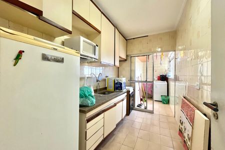 Cozinha de apartamento para alugar com 2 quartos, 65m² em Vila Campestre, São Paulo
