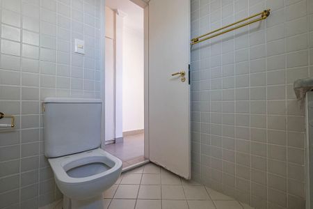 Apartamento à venda com 106m², 2 quartos e 1 vagaSuíte - Banheiro
