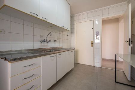 Apartamento à venda com 106m², 2 quartos e 1 vagaCozinha