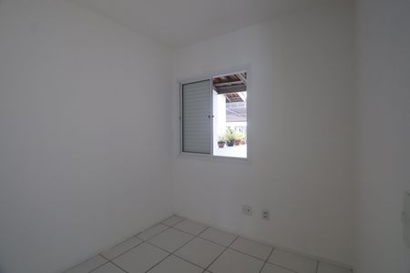 Casa de condomínio à venda com 75m², 3 quartos e 2 vagasQuarto 3