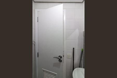 Apartamento para alugar com 131m², 3 quartos e 2 vagasBanheiro de Serviço