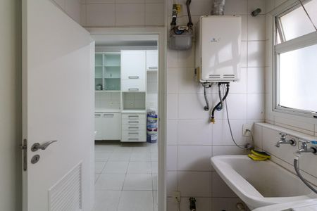 Apartamento para alugar com 131m², 3 quartos e 2 vagasÁrea de Serviço