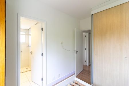 Apartamento para alugar com 131m², 3 quartos e 2 vagasQuarto 2 - Suíte 2