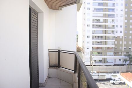 Apartamento à venda com 153m², 4 quartos e 2 vagasVaranda da suíte