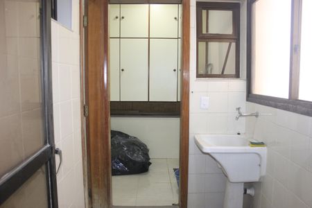 Apartamento à venda com 153m², 4 quartos e 2 vagasÁrea de Serviço