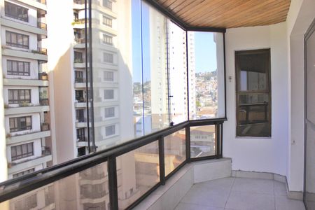 Apartamento à venda com 153m², 4 quartos e 2 vagasVaranda da Sala