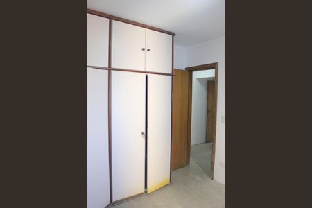 Apartamento à venda com 153m², 4 quartos e 2 vagasQuarto 2
