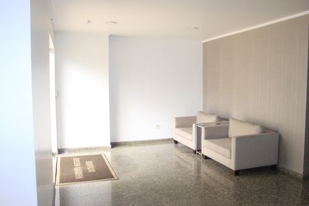 Apartamento à venda com 153m², 4 quartos e 2 vagasÁrea comum - Hall de entrada
