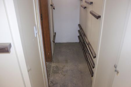Apartamento à venda com 153m², 4 quartos e 2 vagasCloset