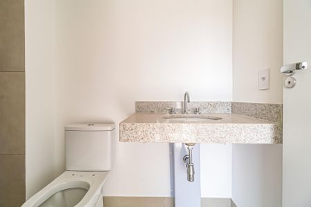 Apartamento à venda com 113m², 3 quartos e 2 vagas Apartamento à venda com 113m², 3 quartos e 2 vagasSuíte 03- Banheiro