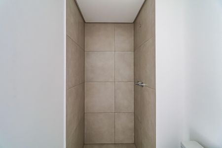 Apartamento à venda com 113m², 3 quartos e 2 vagas Apartamento à venda com 113m², 3 quartos e 2 vagasSuíte 03- Banheiro
