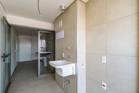 Apartamento à venda com 113m², 3 quartos e 2 vagas Apartamento à venda com 113m², 3 quartos e 2 vagasÁrea de Serviço