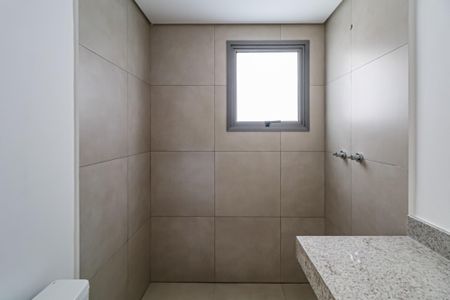 Apartamento à venda com 113m², 3 quartos e 2 vagas Apartamento à venda com 113m², 3 quartos e 2 vagasSuíte 01- Banheiro