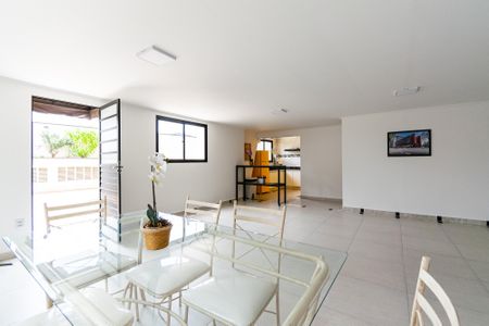 Apartamento à venda com 45m², 1 quarto e 1 vaga Apartamento à venda com 45m², 1 quarto e 1 vagaÁrea comum