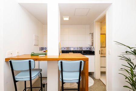 Cozinha de kitnet/studio para alugar com 1 quarto, 25m² em Consolação, São Paulo