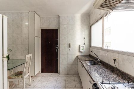 Apartamento à venda com 120m², 3 quartos e 1 vagaCozinha