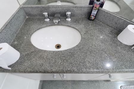 Apartamento para alugar com 259m², 4 quartos e 2 vagasBanheiro Suíte 3