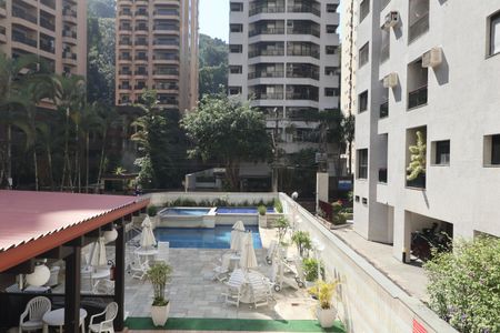 Apartamento para alugar com 259m², 4 quartos e 2 vagasÁrea comum