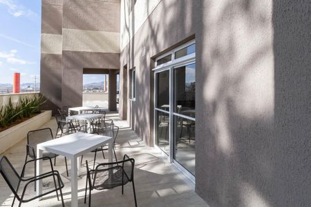 Apartamento para alugar com 58m², 2 quartos e 1 vagaÁrea comum