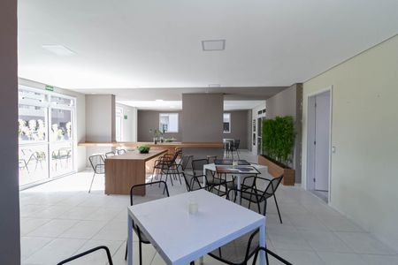 Apartamento para alugar com 58m², 2 quartos e 1 vagaÁrea comum - Salão de festas