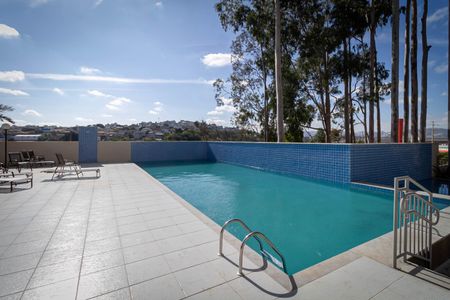 Apartamento para alugar com 58m², 2 quartos e 1 vagaÁrea comum - Piscina