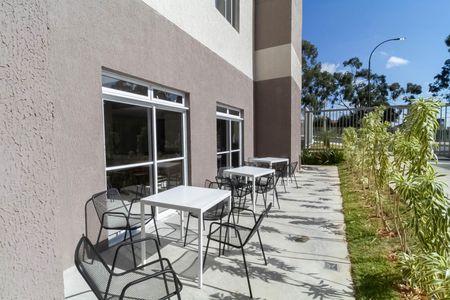 Apartamento para alugar com 58m², 2 quartos e 1 vagaÁrea comum