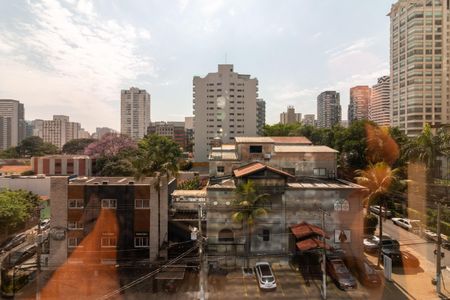 Apartamento para alugar com 74m², 1 quarto e 1 vagaVista do Closet da suíte