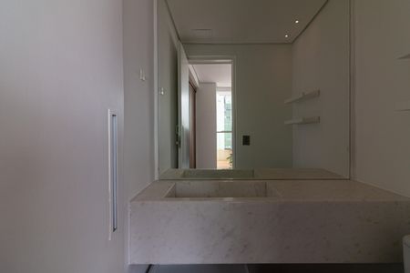 Apartamento para alugar com 74m², 1 quarto e 1 vagaLavabo