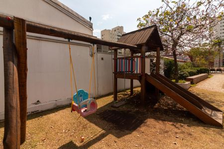 Apartamento para alugar com 74m², 1 quarto e 1 vagaÁrea comum - Playground