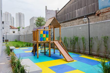 Apartamento à venda com 42m², 1 quarto e sem vagaÁrea comum - Playground