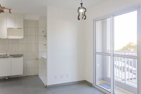Apartamento à venda com 42m², 1 quarto e sem vagaSala/Cozinha