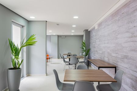 Apartamento à venda com 42m², 1 quarto e sem vagaÁrea comum - Salão de festas