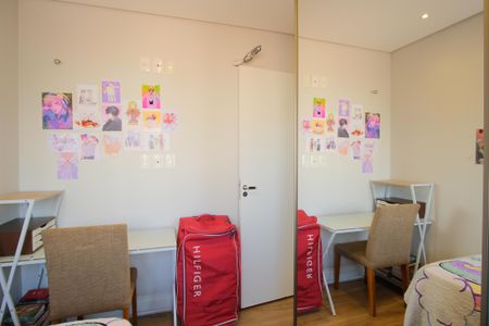 Apartamento à venda com 164m², 3 quartos e 2 vagasQuarto 1