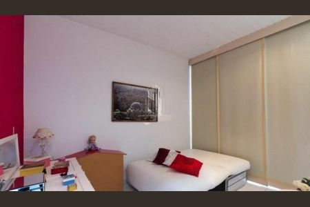 Casa à venda com 3 quartos, 200m² em Vila Nova Conceição, São Paulo