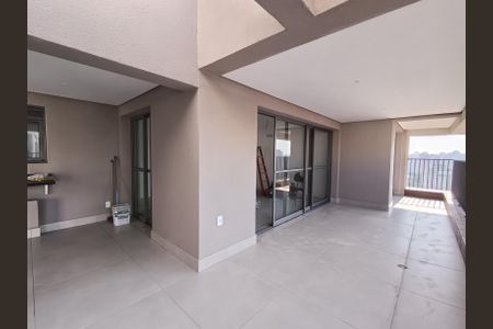 Apartamento à venda com 177m², 3 quartos e 3 vagas