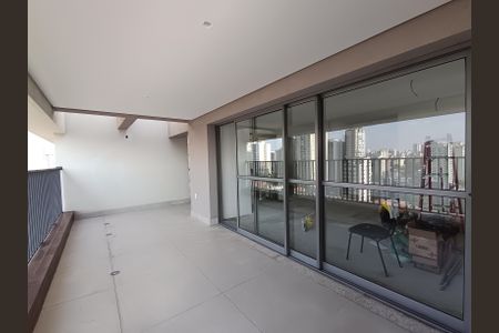 Apartamento à venda com 177m², 3 quartos e 3 vagas