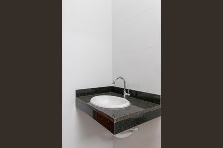 Casa de condomínio à venda com 91m², 2 quartos e 1 vagaBanheiro