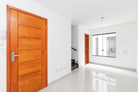 Casa de condomínio à venda com 91m², 2 quartos e 1 vagaSala